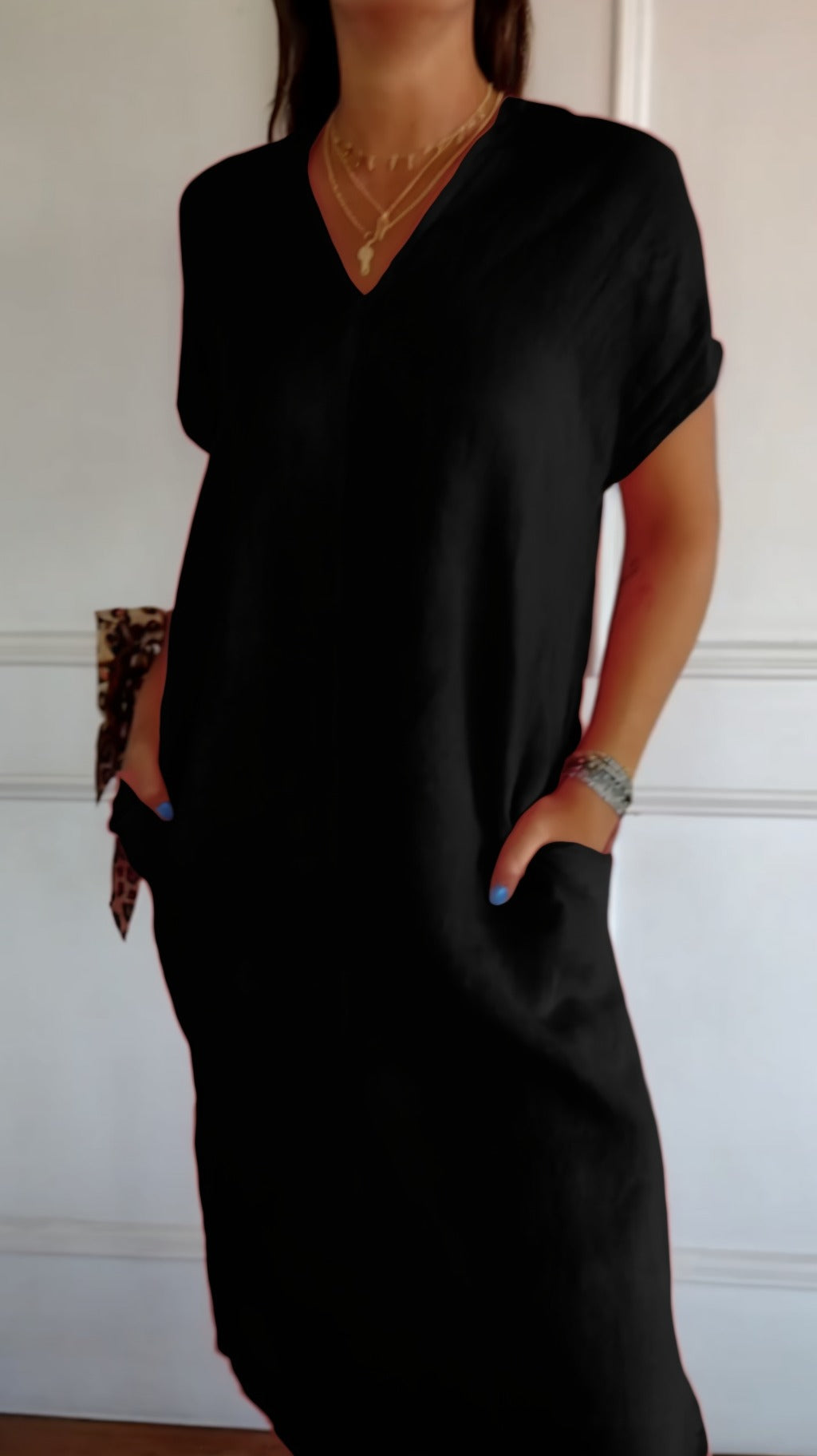 Morgan | Relaxed V-Neck Pocket Dress