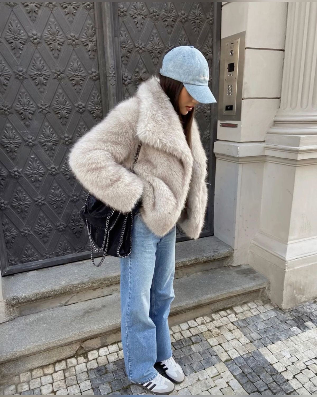 Yara | Faux Fur Coat with Wide Lapel Collar
