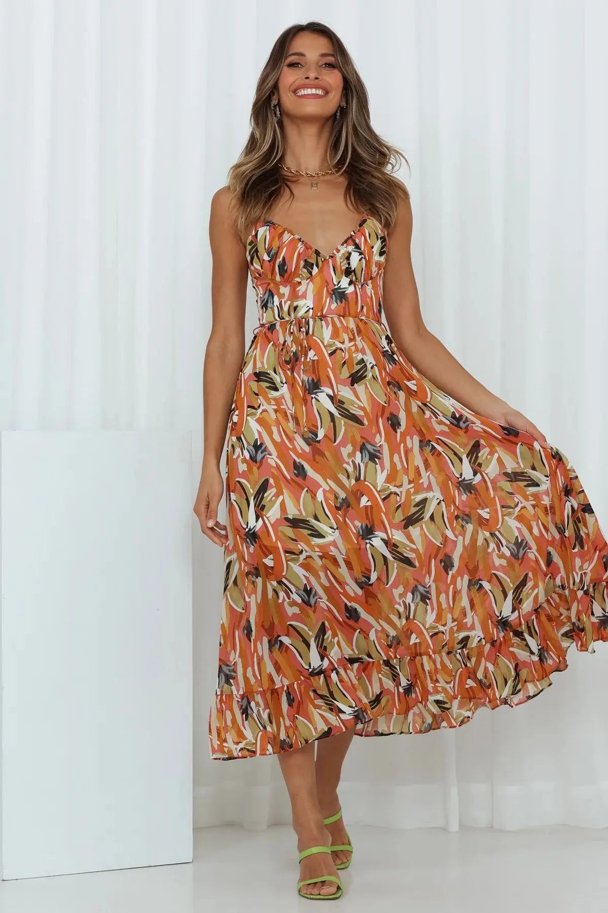 Reanna | Midi Dress with Cheerful Leaf Print