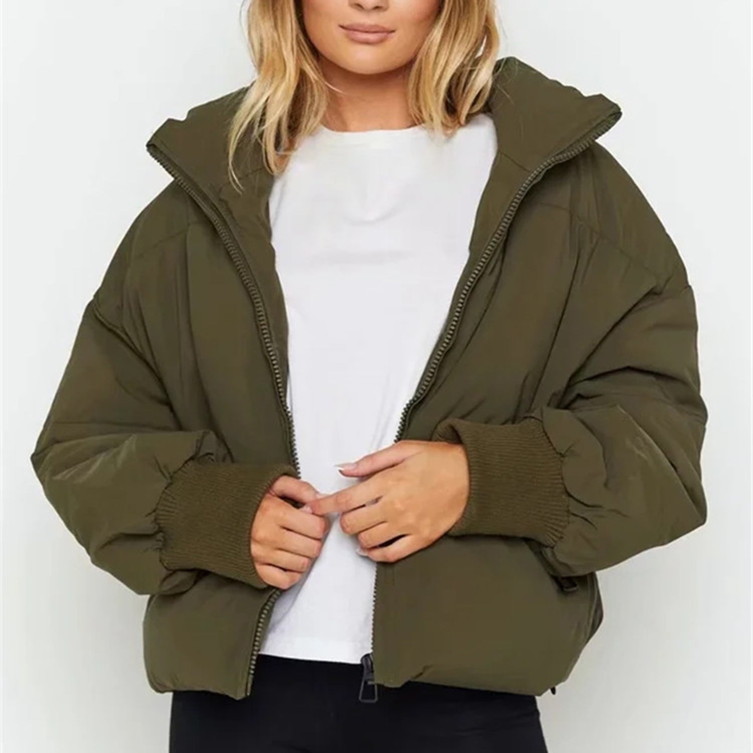 Feline | Puffer Jacket with stand-up collar