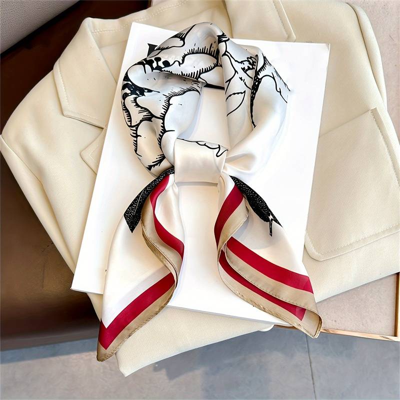 Lavera | Scarf with Nature Print