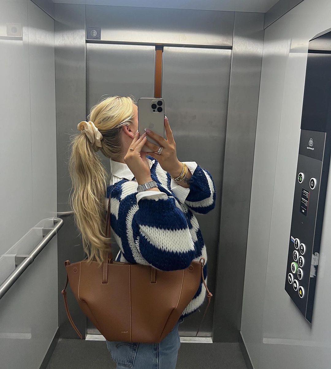 Catherine | Sweater Chunky knit striped design