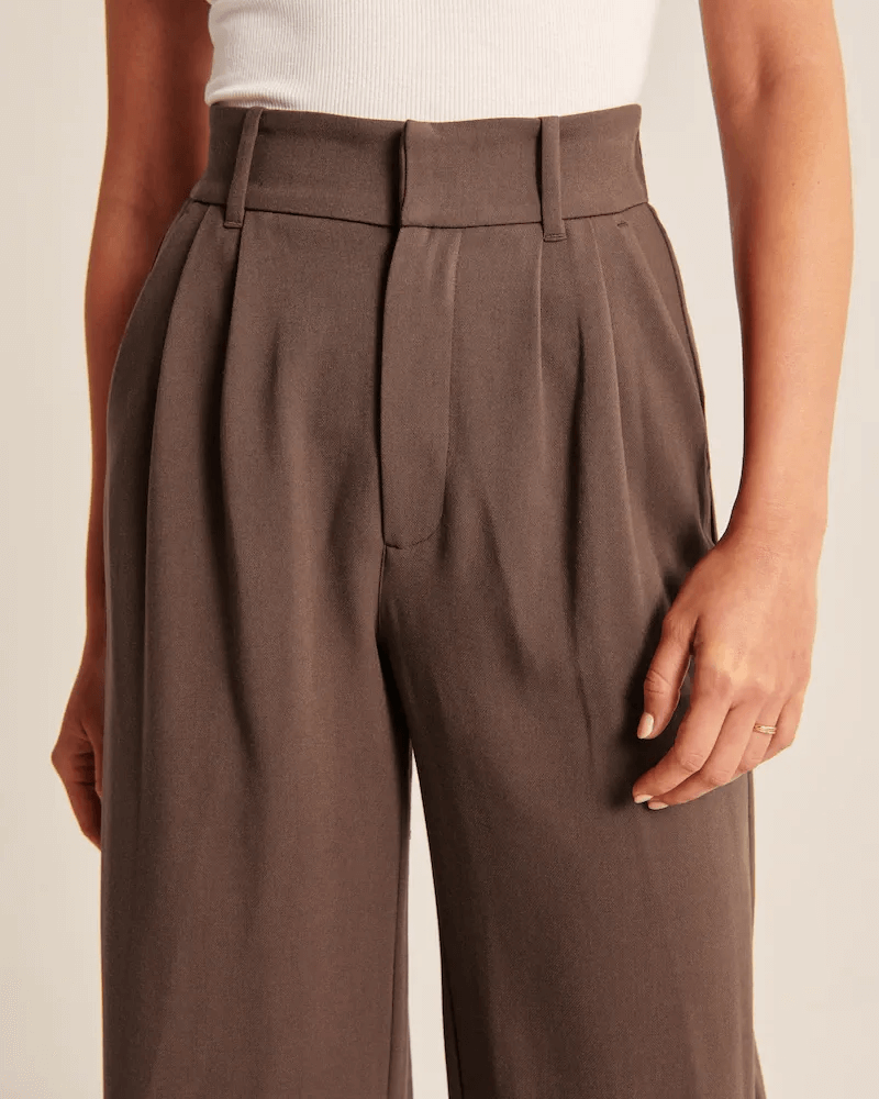 Ethelene | High-waisted pleated trousers