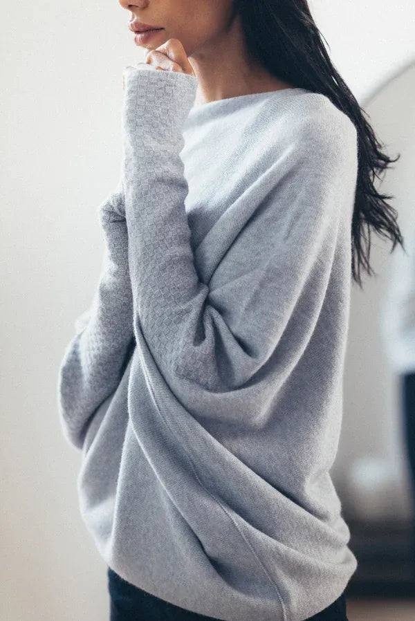 Evalina | Knitted Sweater with Swing Collar