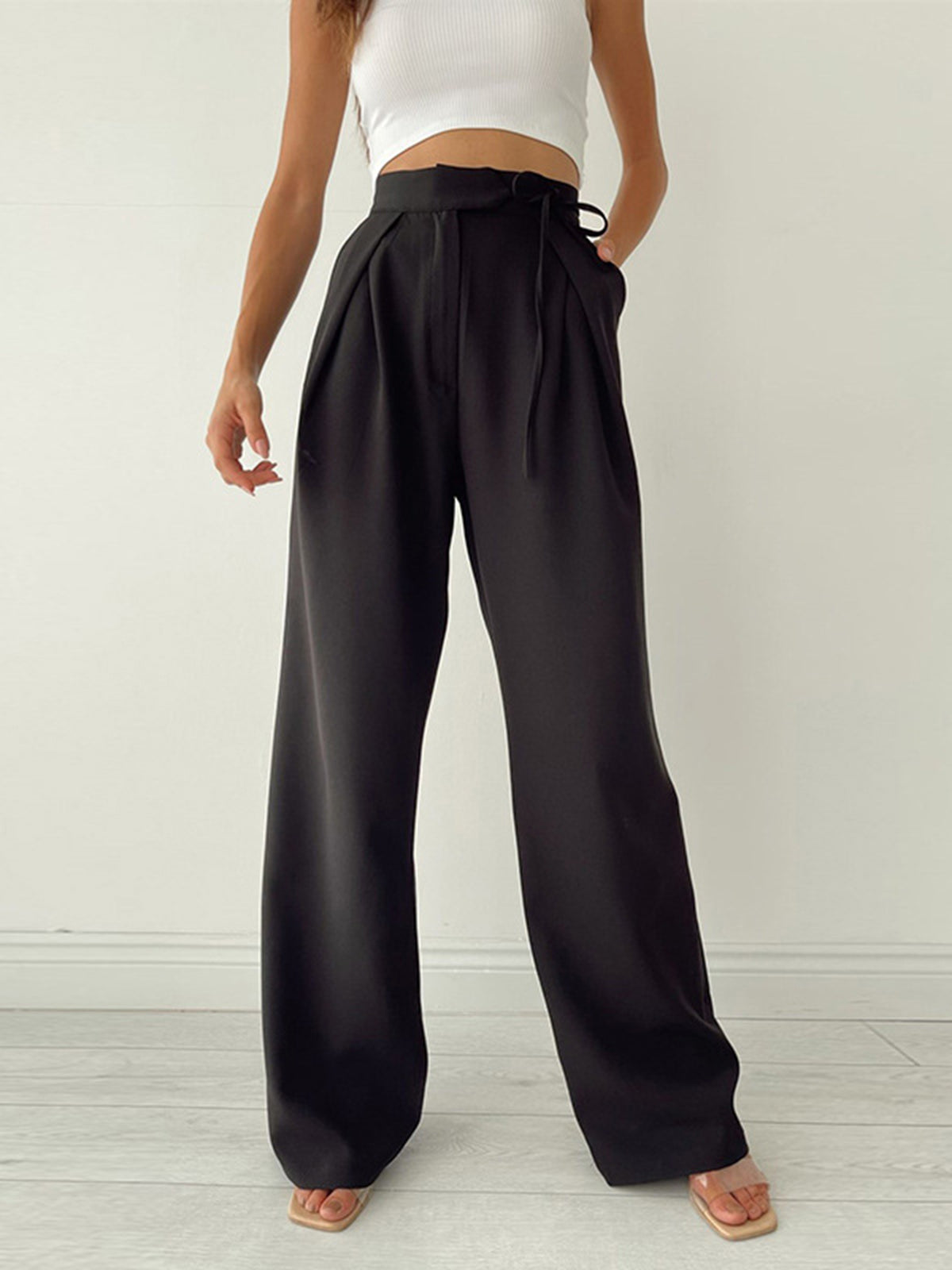 Orelia | Wide Leg Trousers Beige