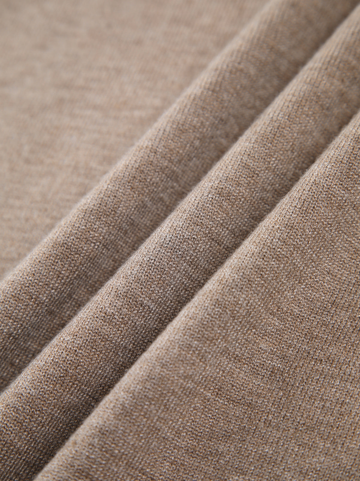 Leonore | Sweater Collared V-neck