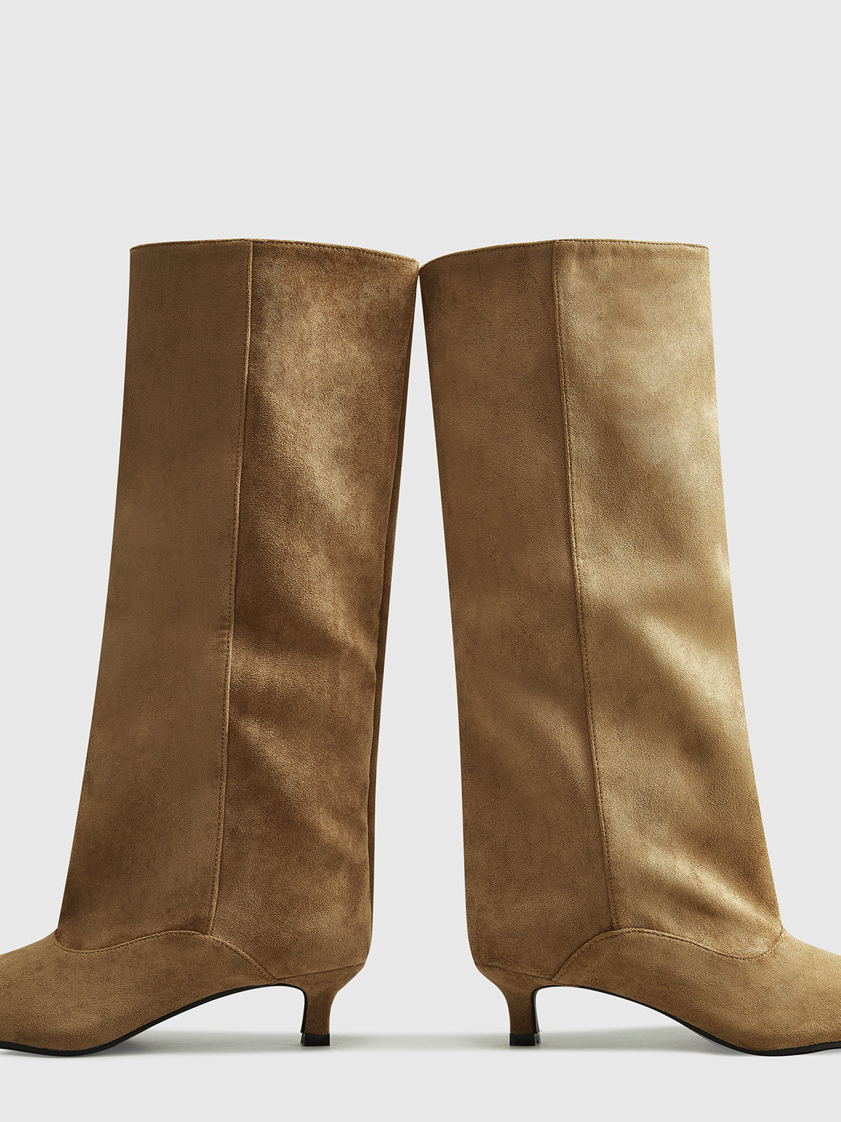 Tabetha | Outfit with Jacket & Suede Boots