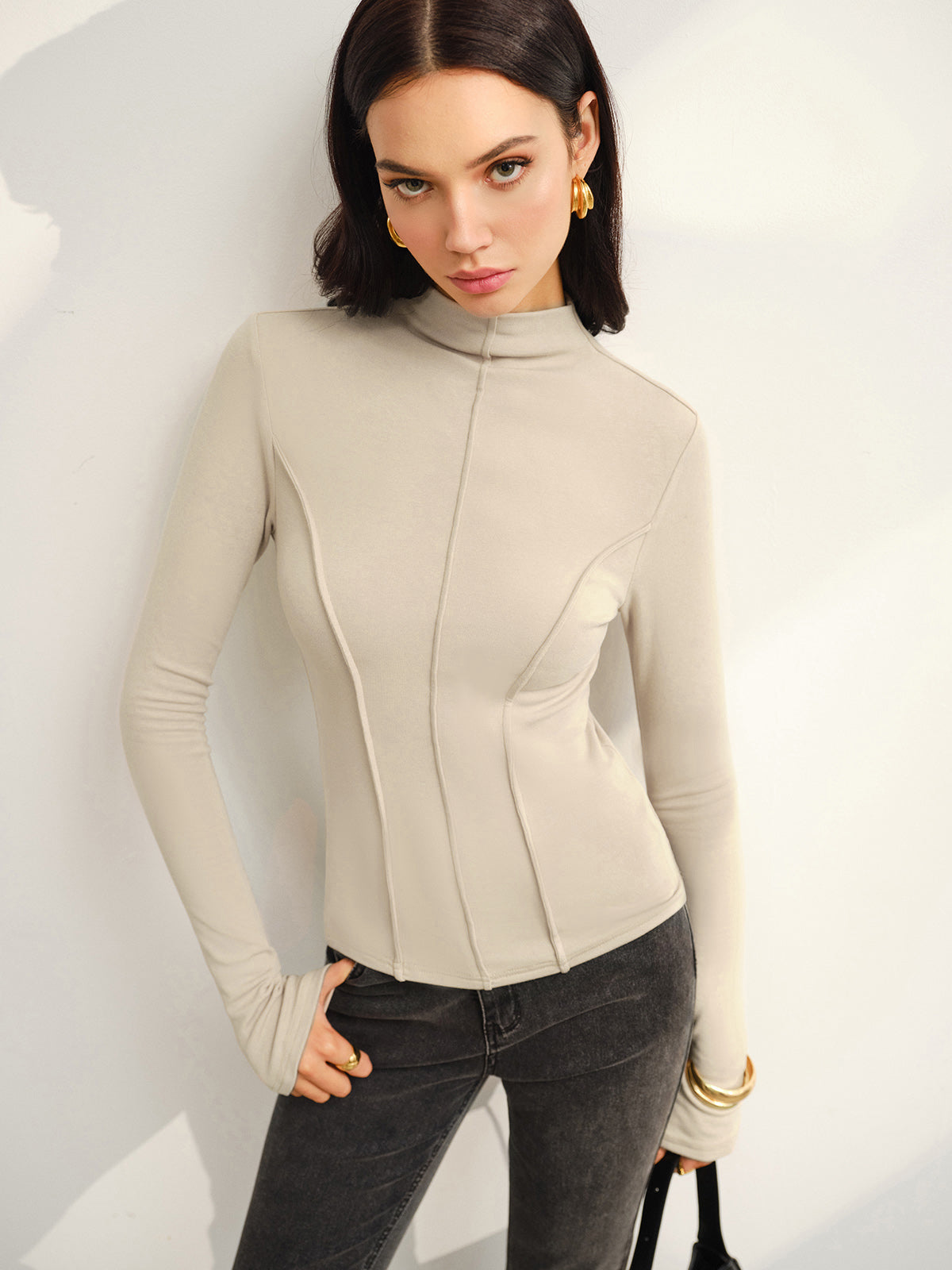 Mallorie | Khaki Top with Seam Details & Thumbholes