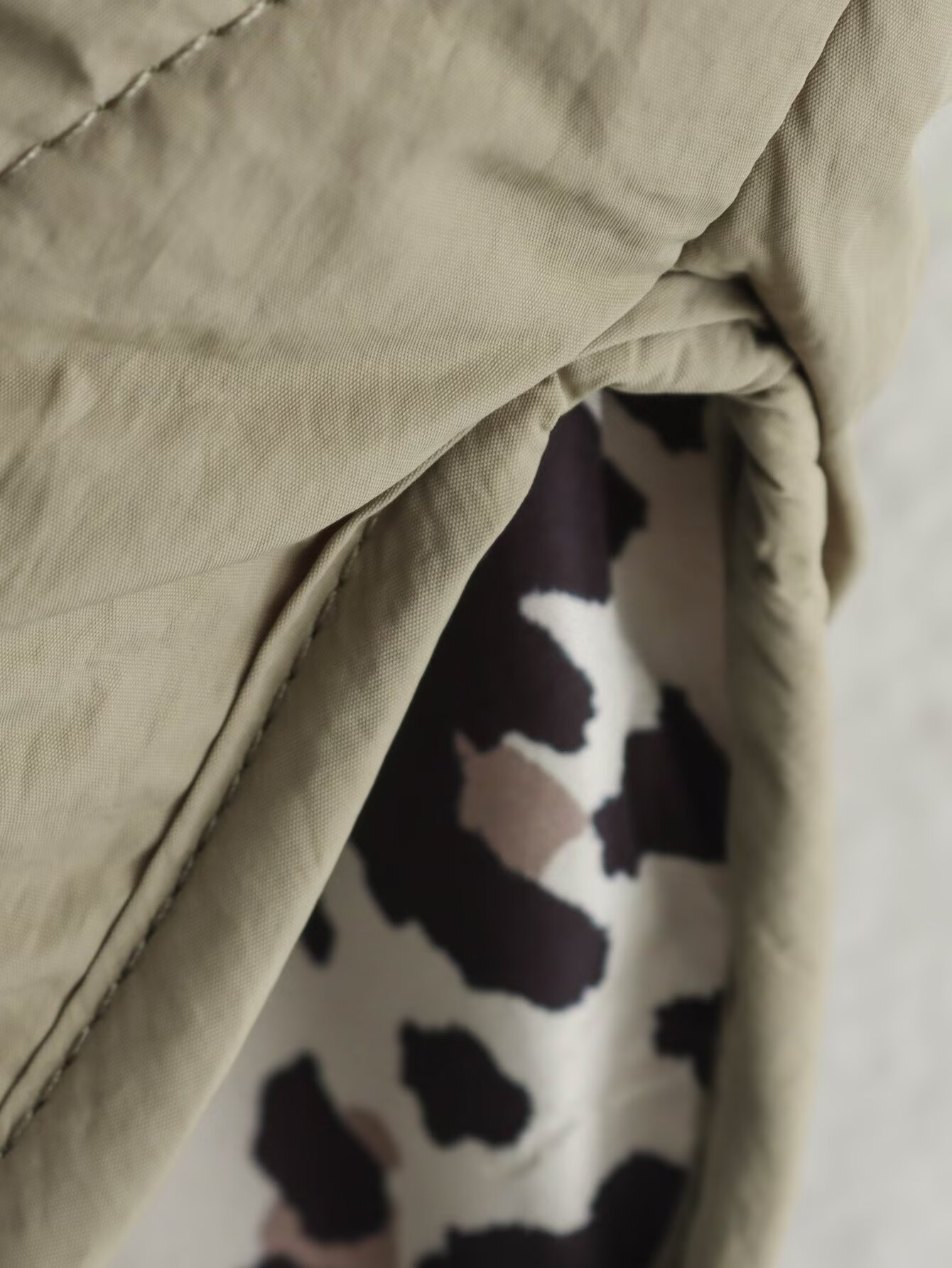 Fleur | Padded Jacket with Leopard Print Cuffs