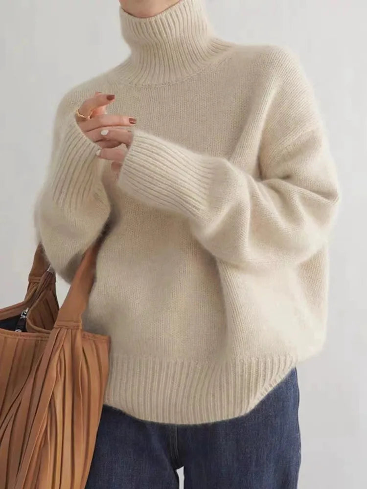 Isla | Turtleneck Sweater with Oversized Fit
