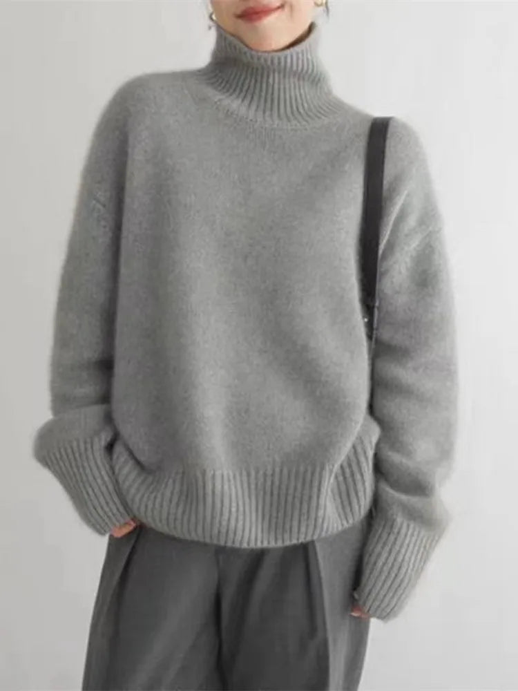 Isla | Turtleneck Sweater with Oversized Fit