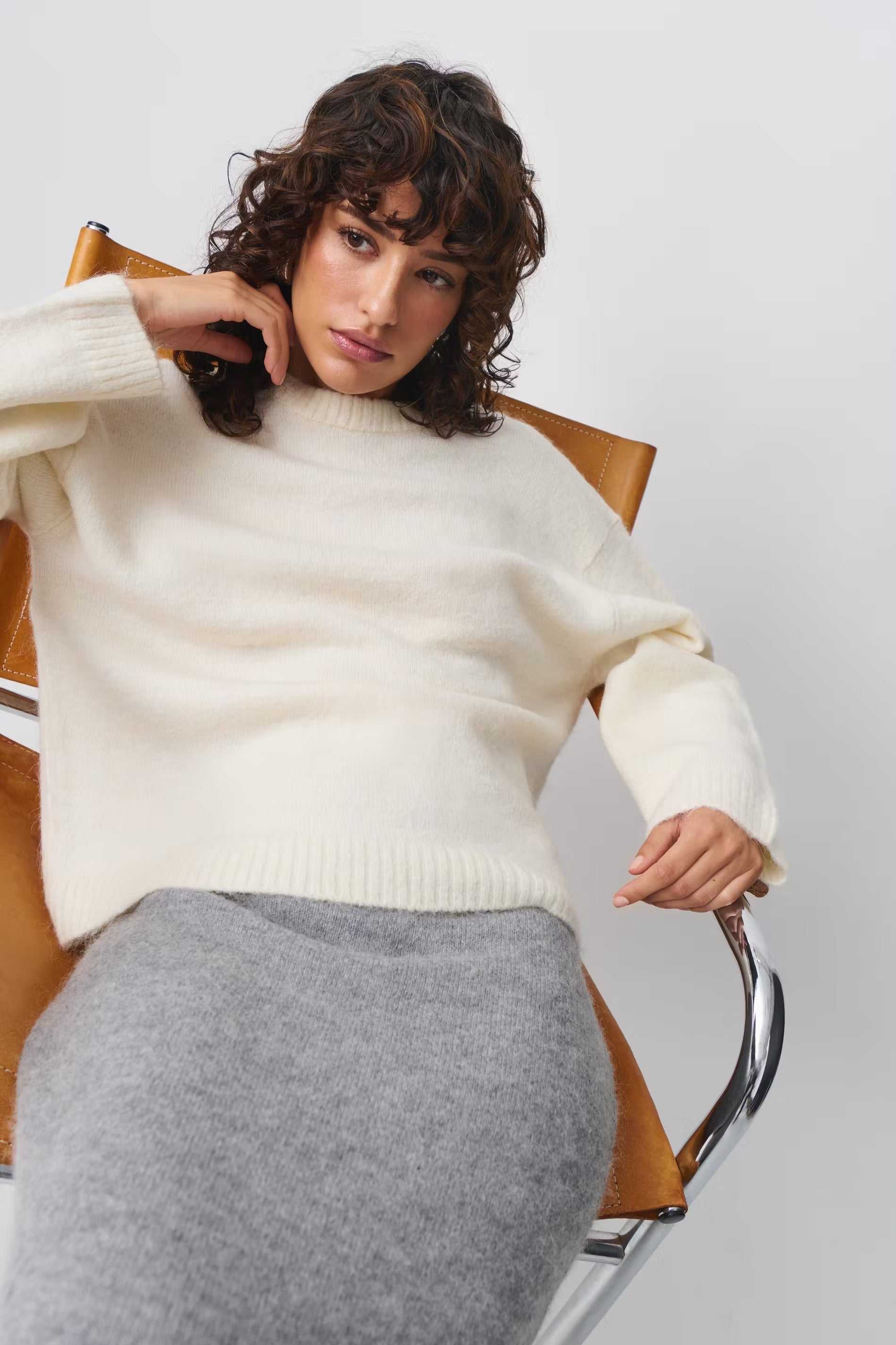 Nienke | Sweater with Ribbed Crewneck