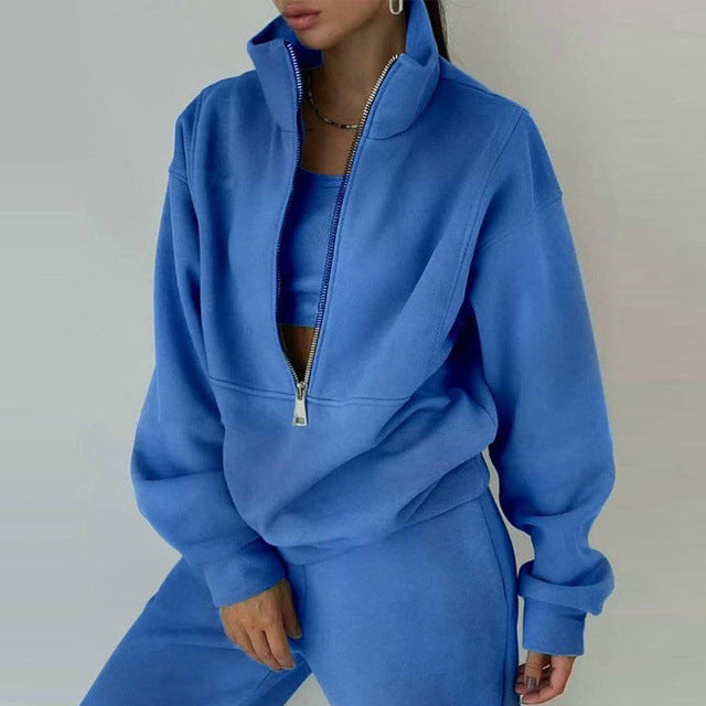 Rashida | Tracksuit Half-zip mock neck design