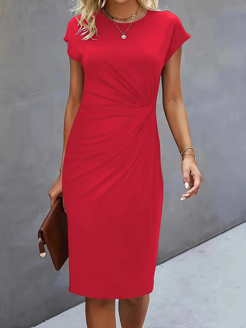 Adelina – Flattering Round Neck Dress