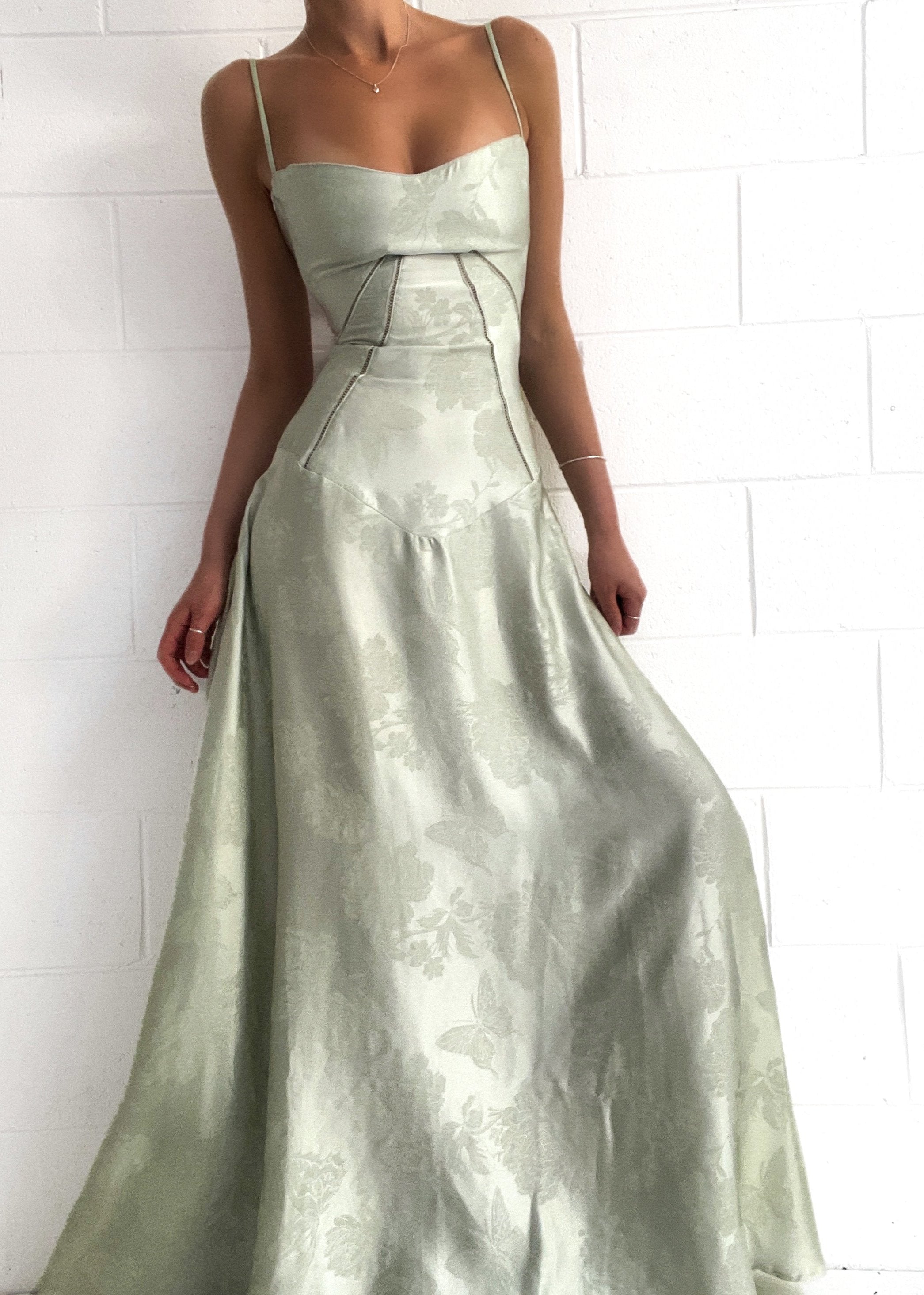 Nayla | Dress Elegant Floral Print Pistachio