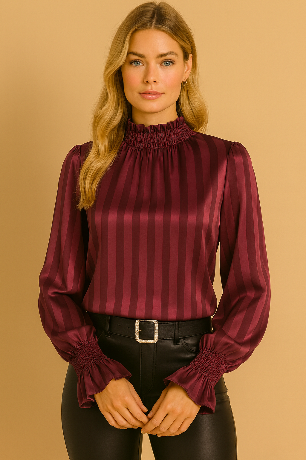 Jalynn | Blouse with Pleated Neck