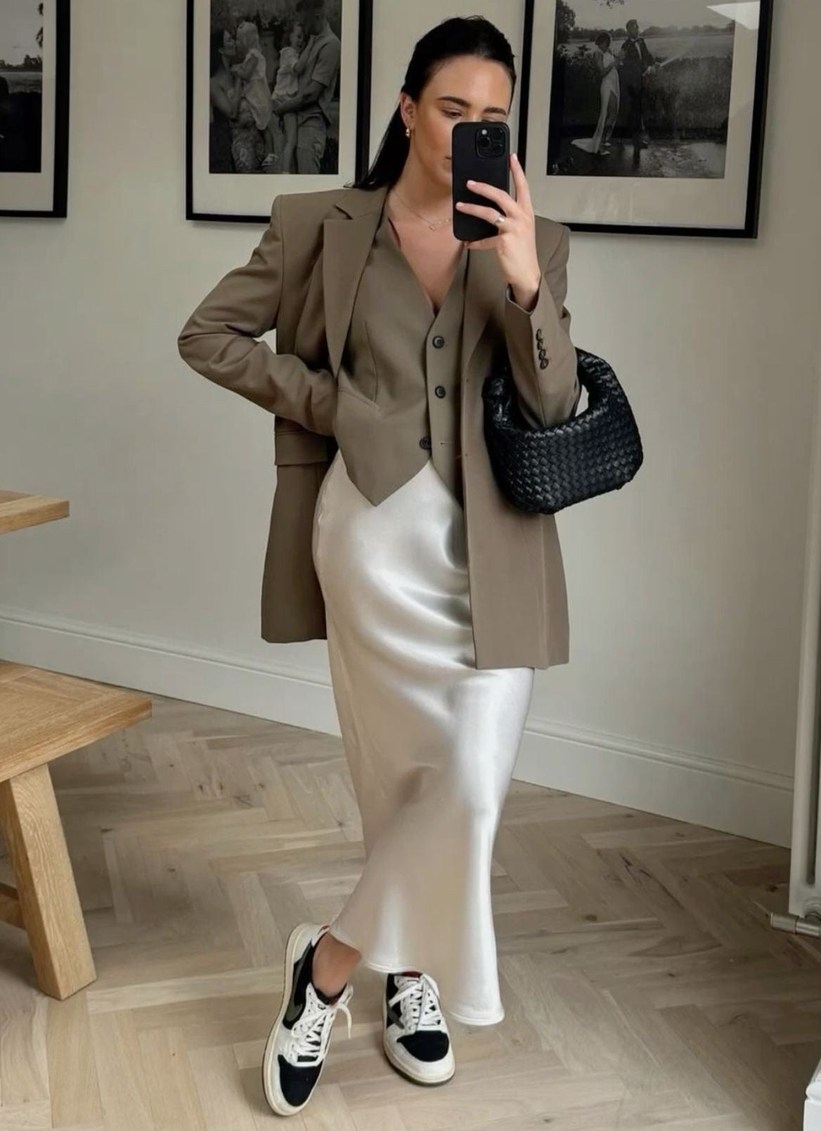Xara | Flowing Skirt with Satin Sheen