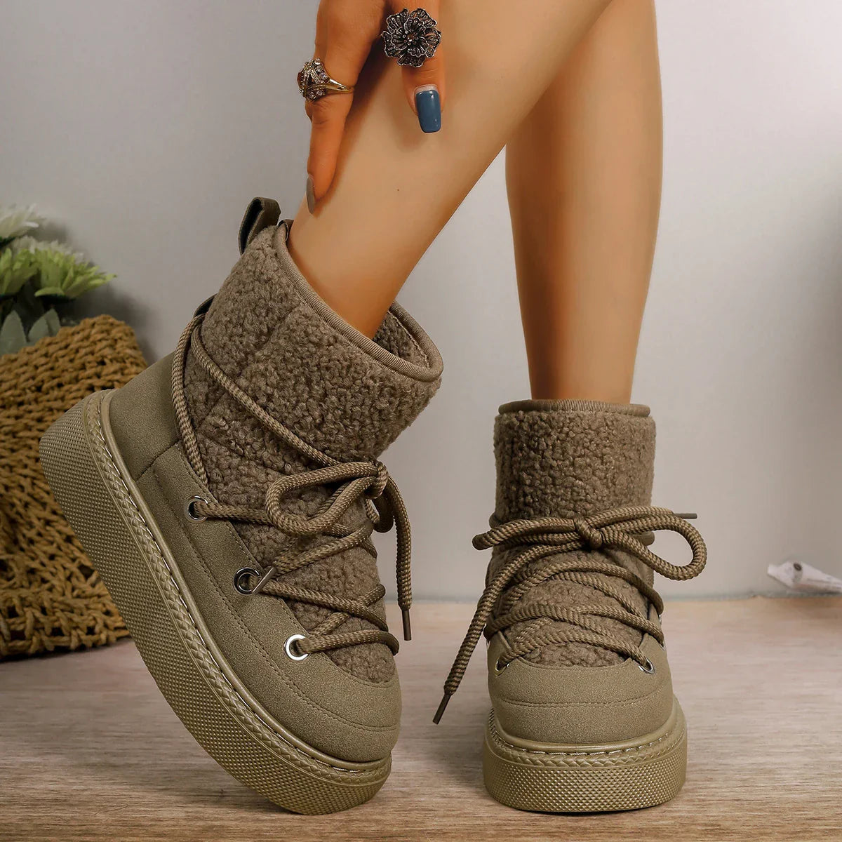 Evelyn | Women's Ankle Boots with Platform Sole
