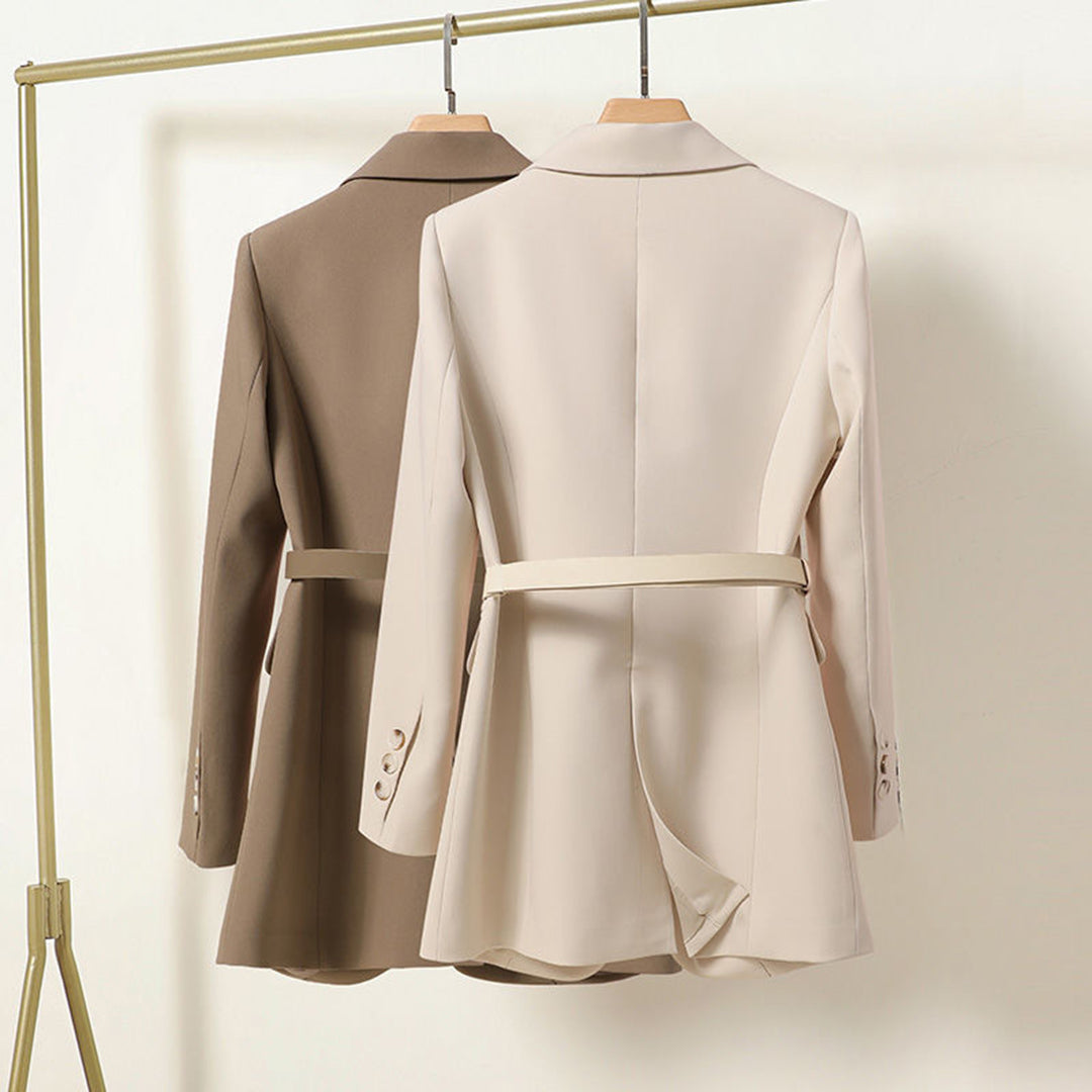 Kaelis | Fitted Blazer with Belt