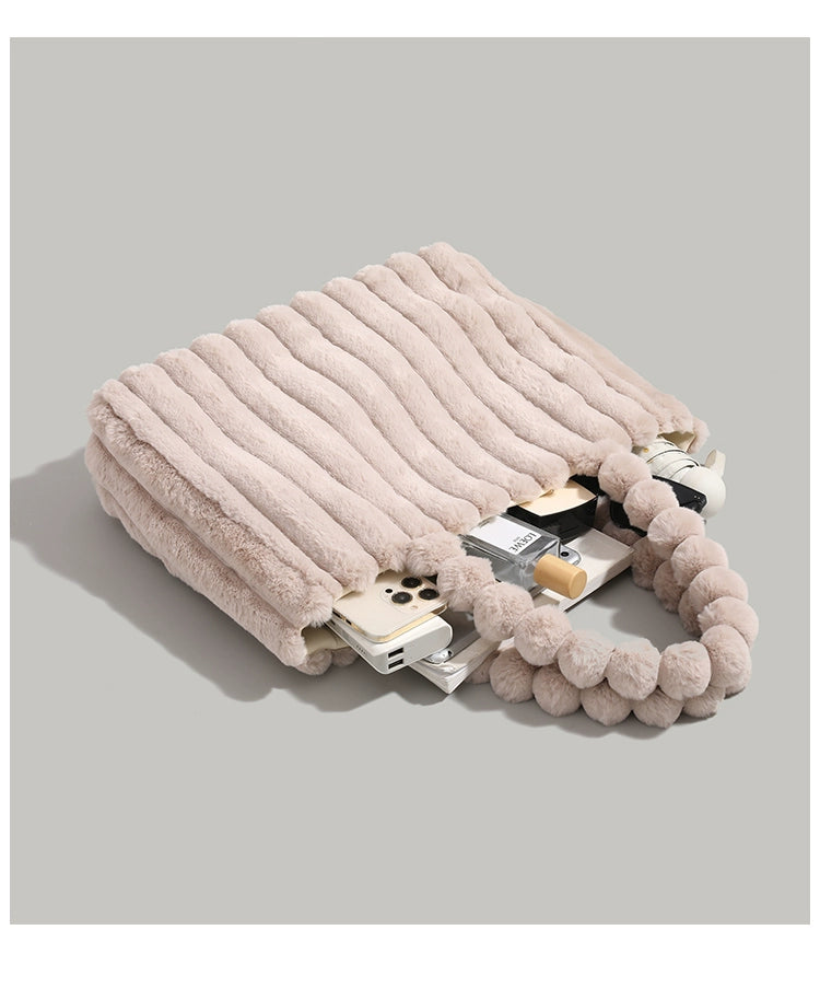 Eric | Plush Faux Fur Shoulder Bag