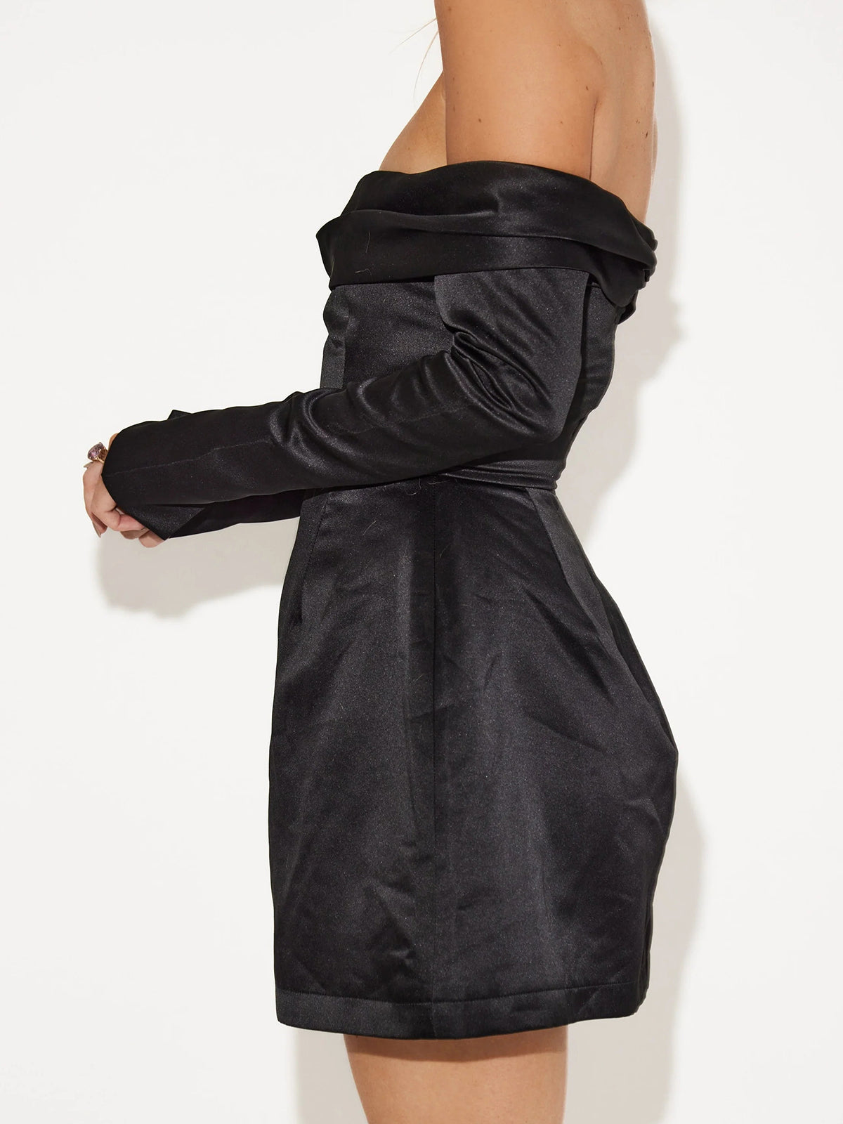 Noah | Temperance Dress Off-Shoulder