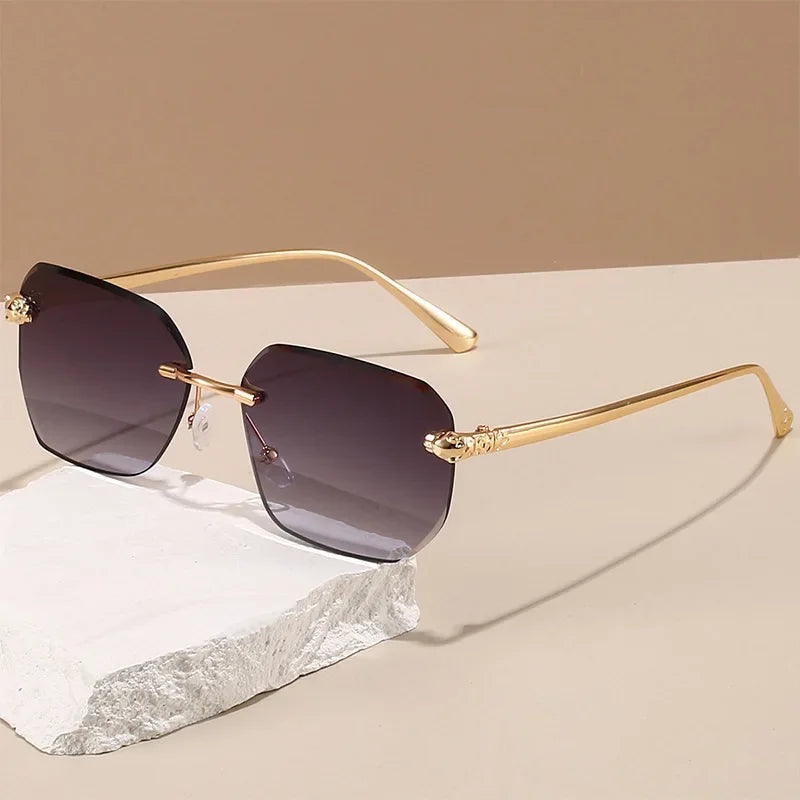 Old-Money Gradient Sunglasses