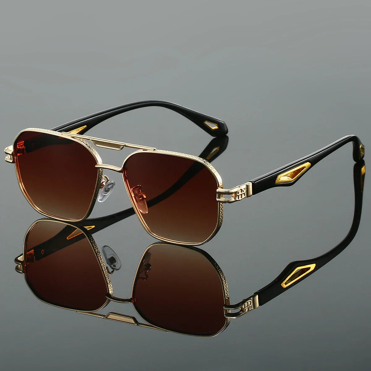 Monteir Retro Sunglasses