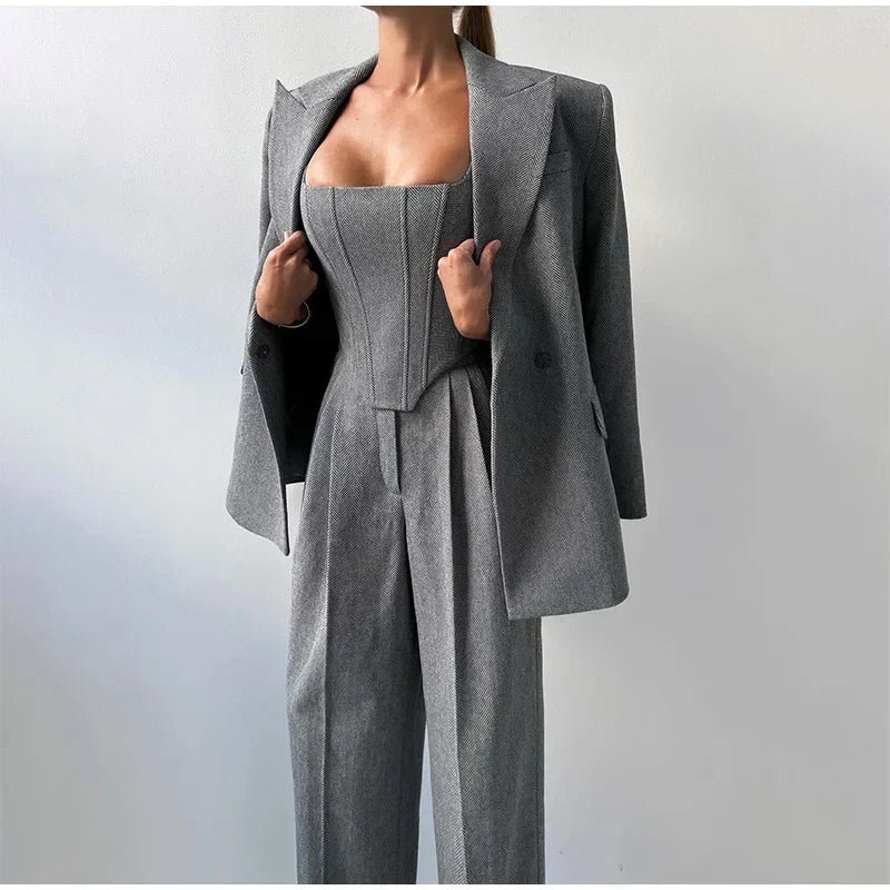 Pat | Suit set with corset top, blazer and trousers