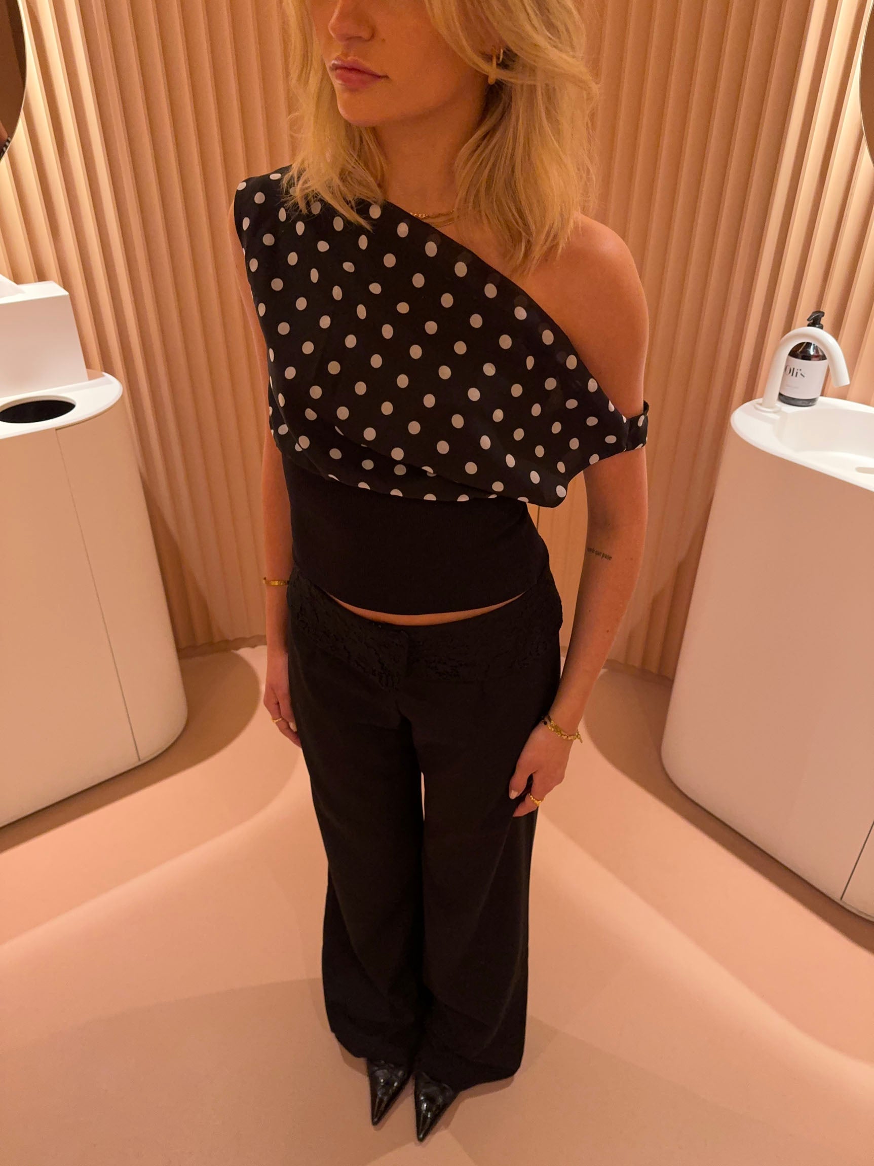Zola | Top with Asymmetrical Polka Dot Sleeve