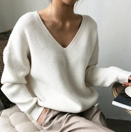 Rae | Deep V-neck sweater