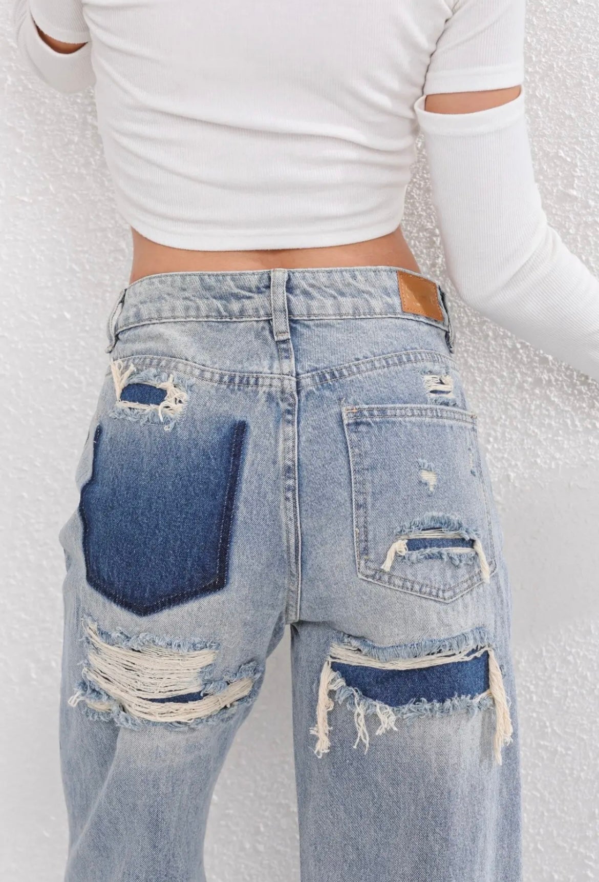 Fynn | Your New Favorite Jeans with Distressed Details