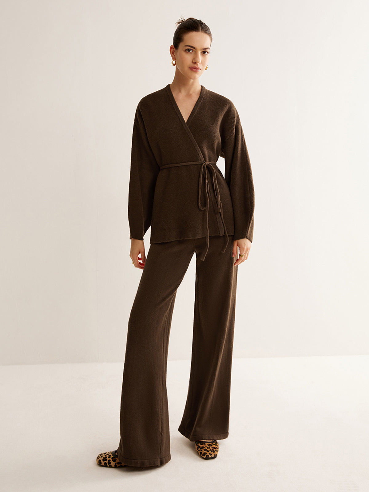 Regan | Knitted Set Dark Brown with Wrap Top