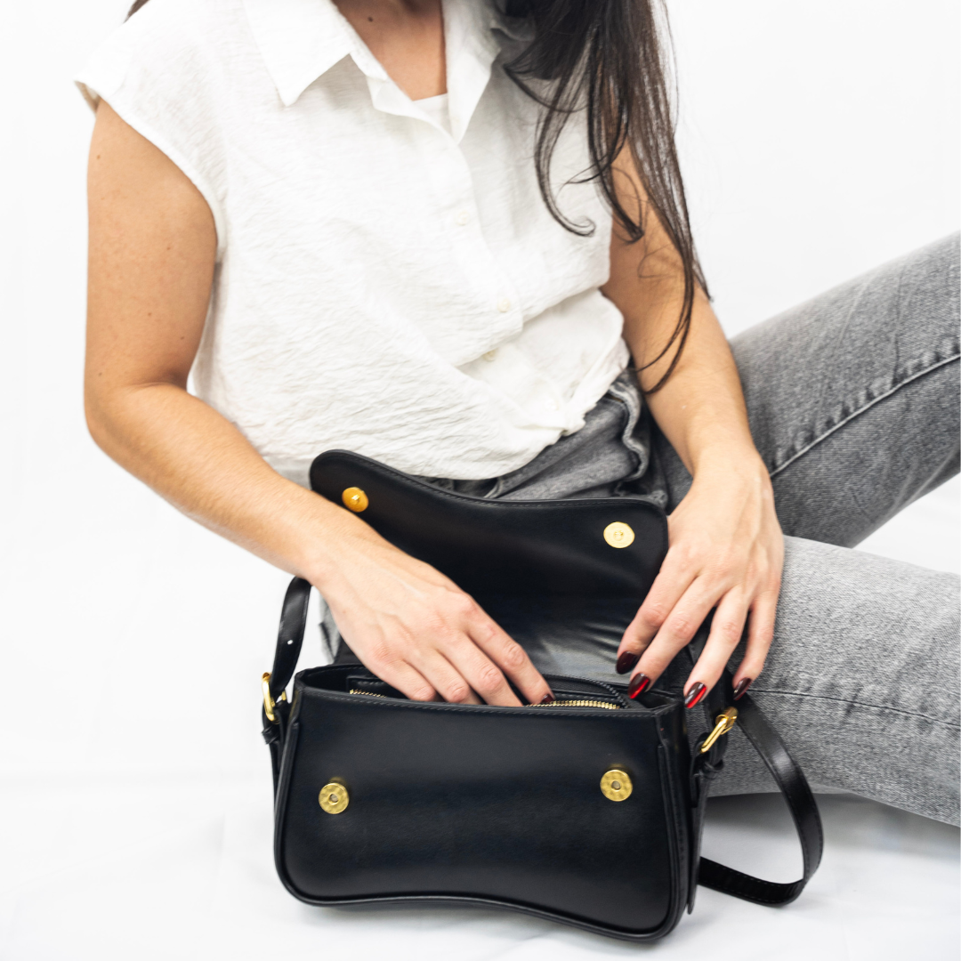 Loren | Shoulder Bag with Cherry Charm