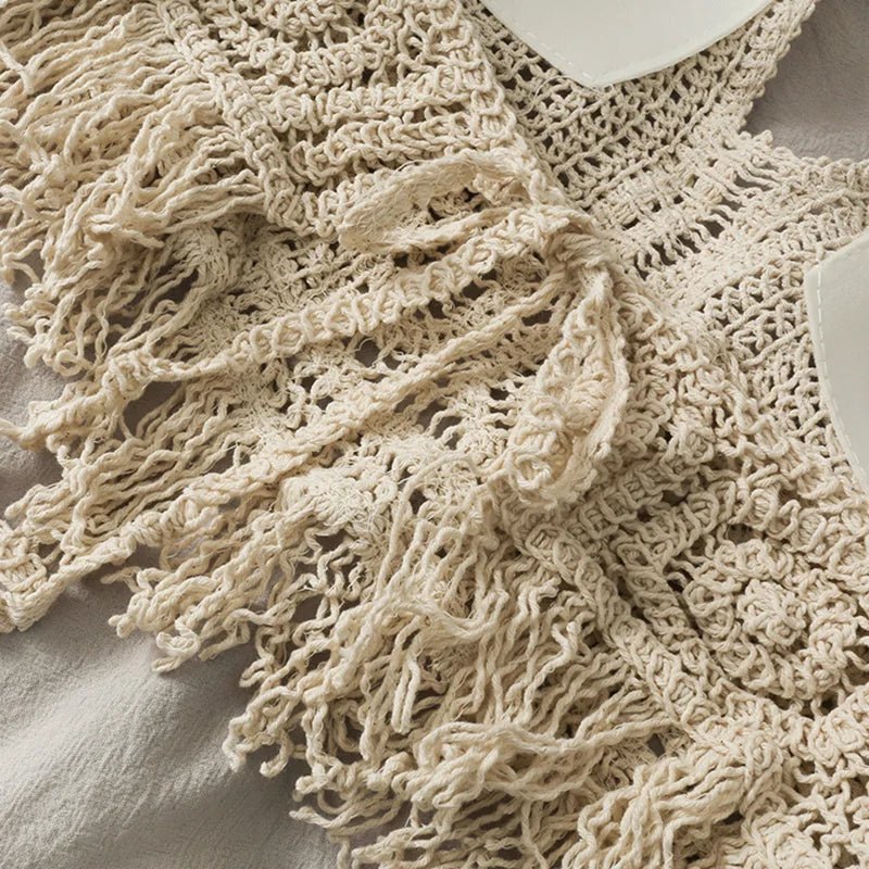 Zahra | Halter Top Crocheted with Fringes