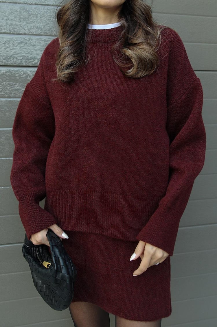 Trisha | Knitted Set with Oversized Sweater & Skirt