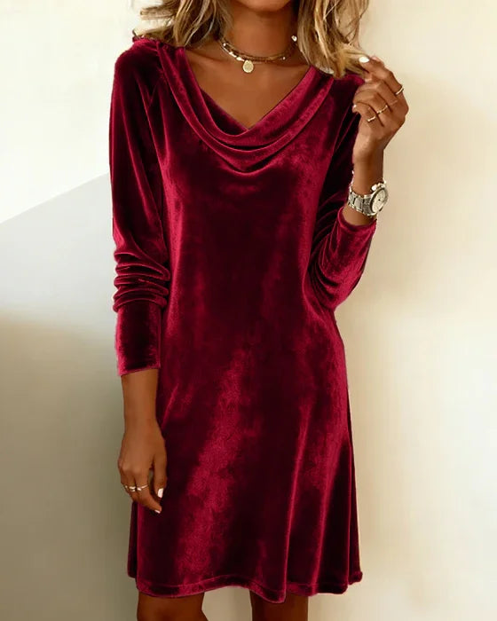 Maribel | Loose-Fit Velvet Dress