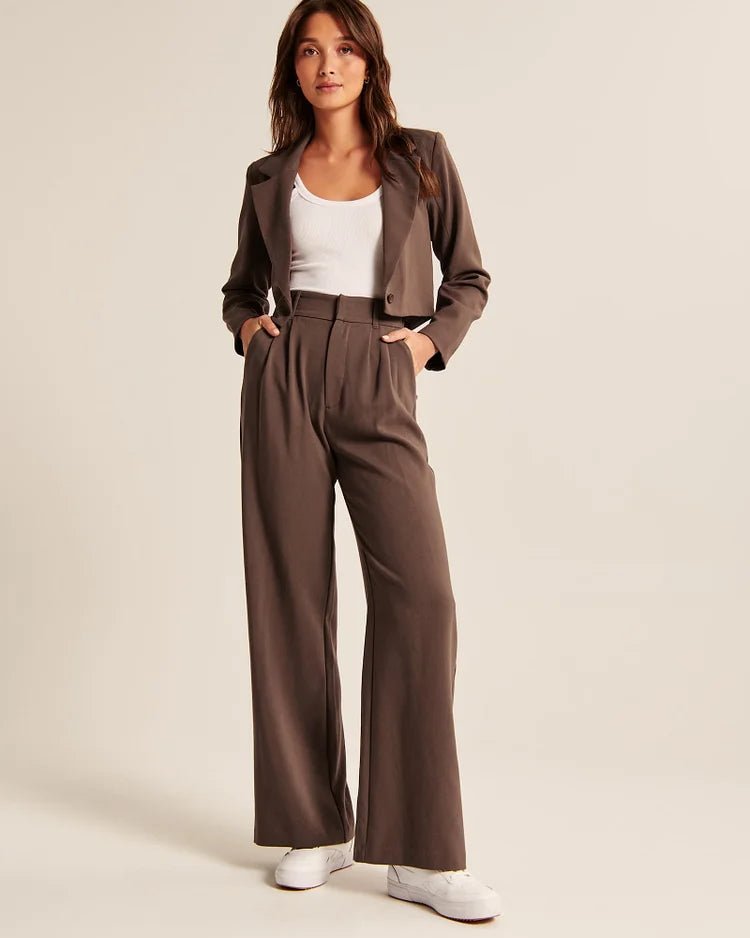 Ethelene | High-waisted pleated trousers