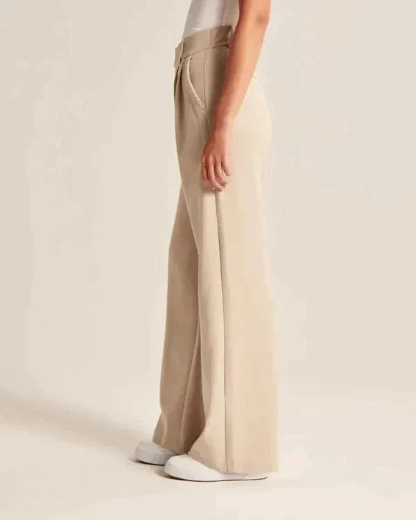 Ethelene | High-waisted pleated trousers