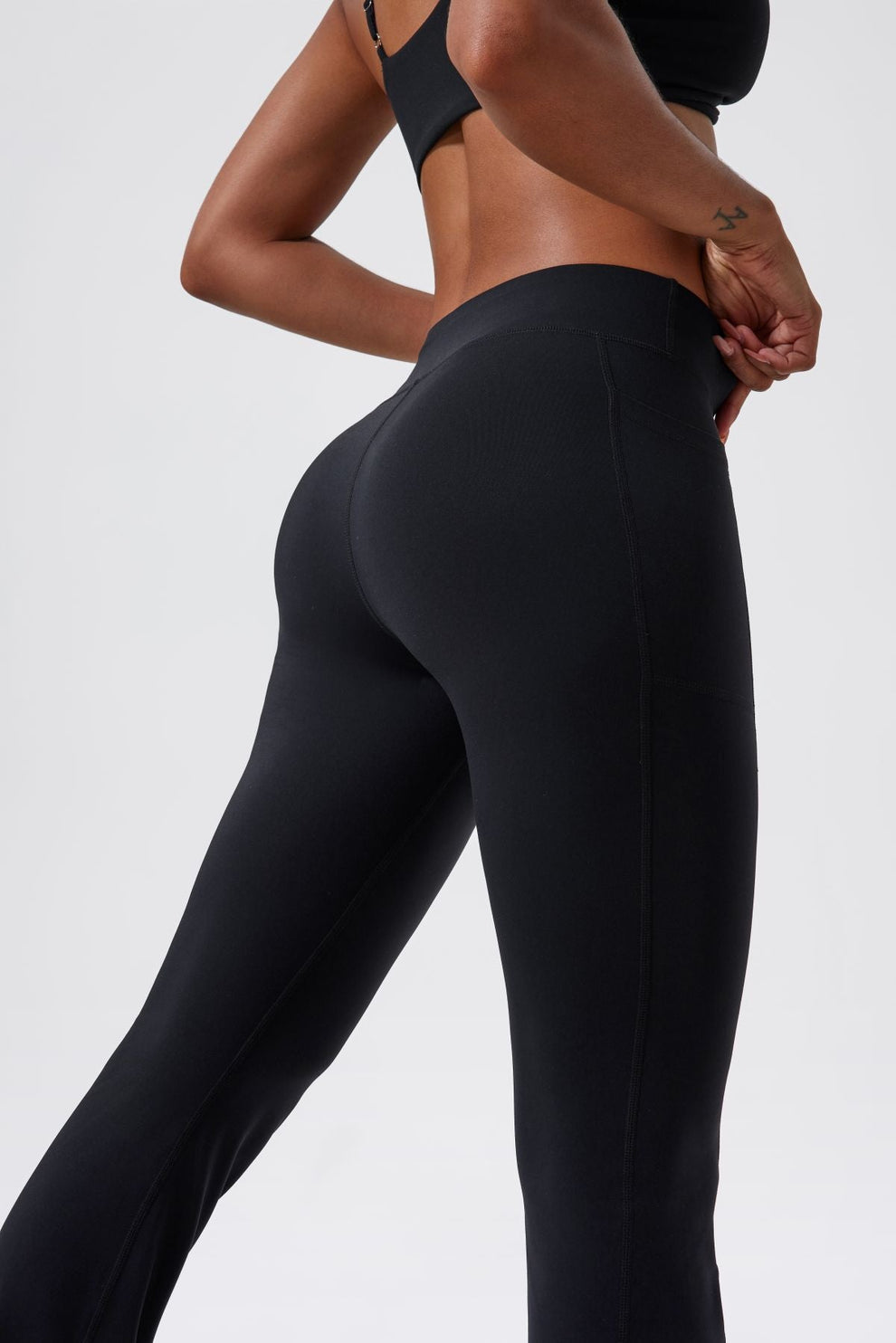 Lilli | High Waist Flare Leggings