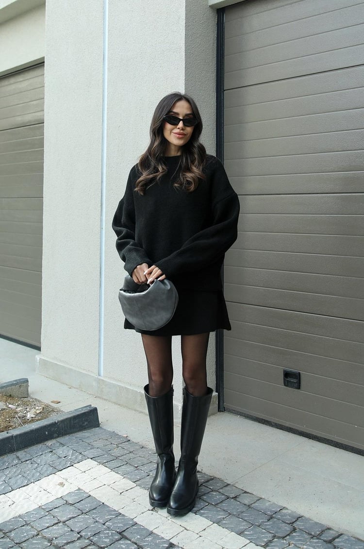 Trisha | Knitted Set with Oversized Sweater & Skirt