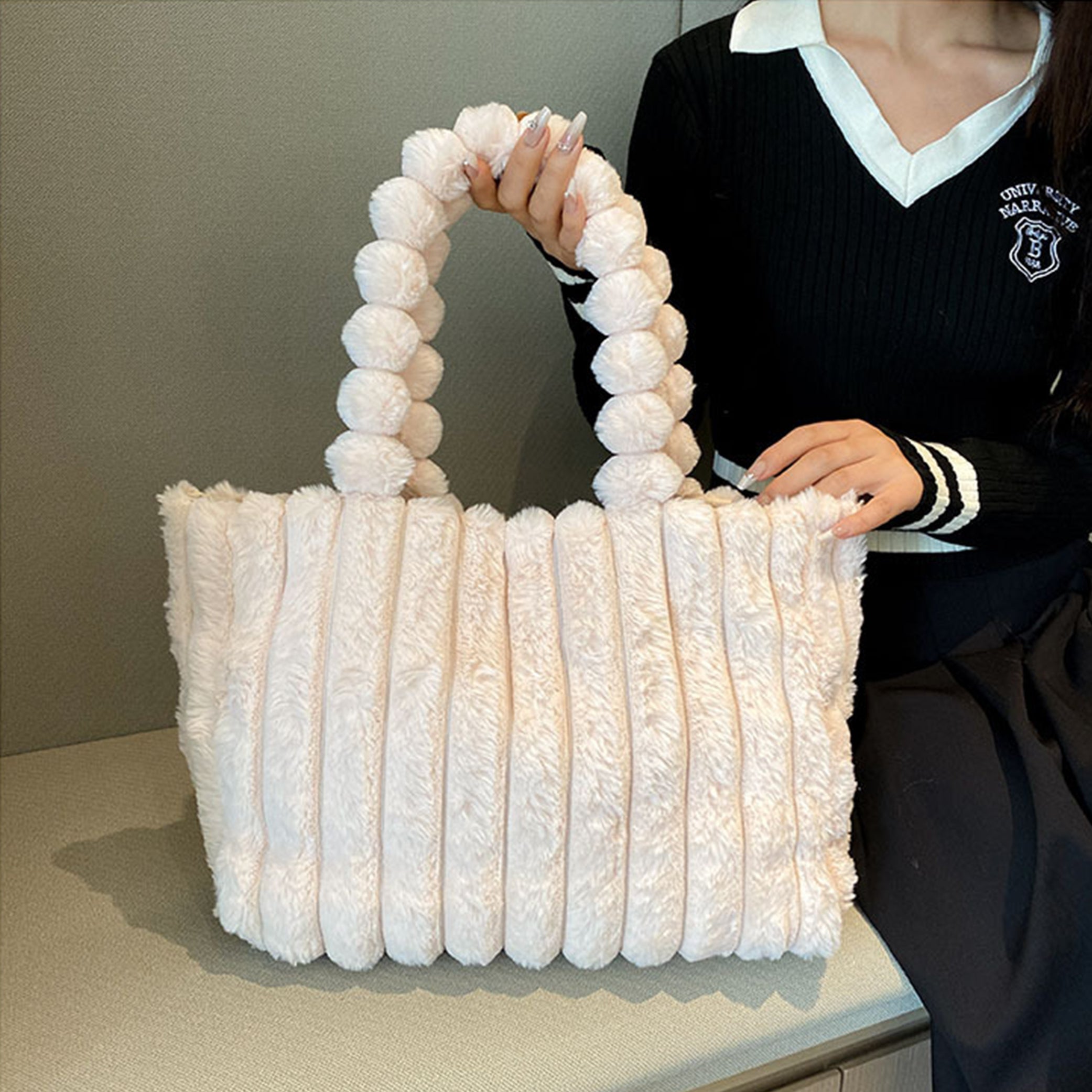 Eric | Plush Faux Fur Shoulder Bag