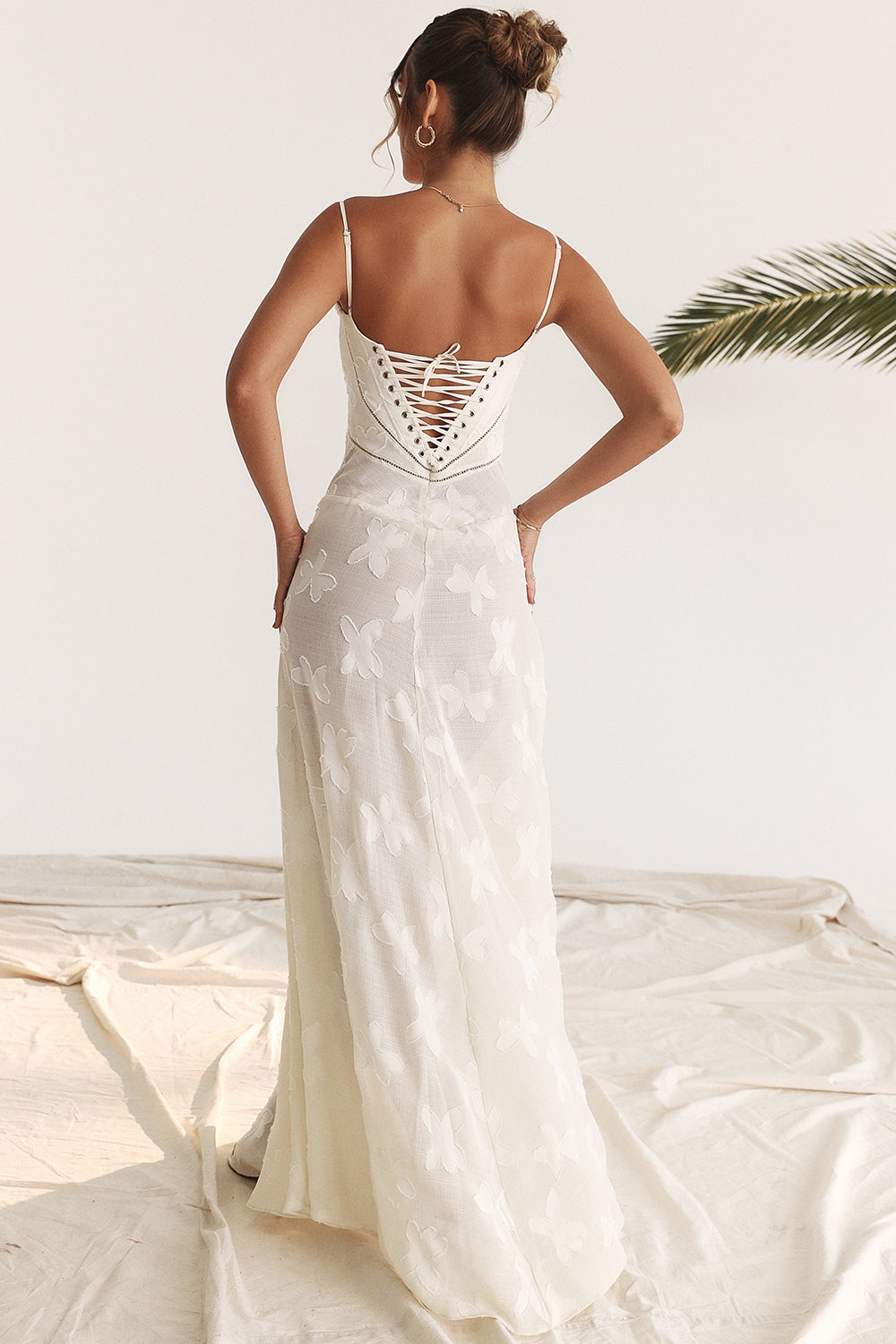 Dean | Maxi Dress Embroidered Elegant