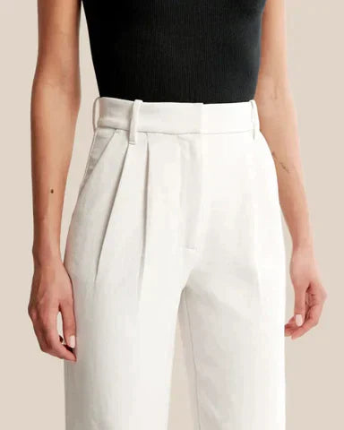 Ethelene | High-waisted pleated trousers