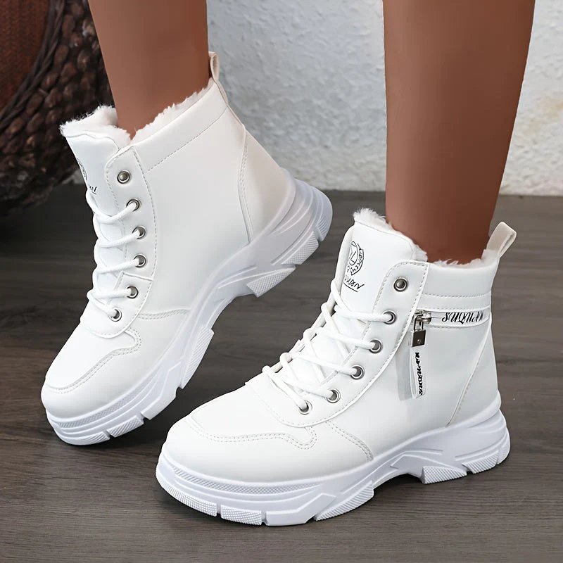 Carlene | Your favorite winter ankle boots