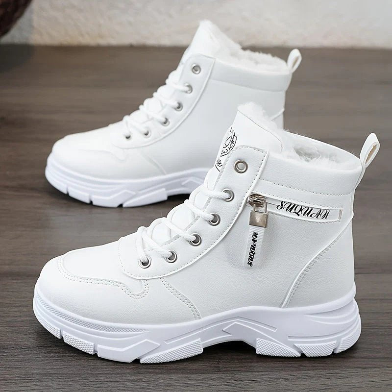 Carlene | Your favorite winter ankle boots