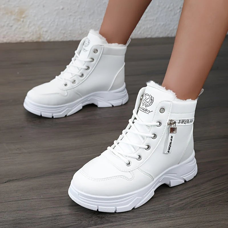 Carlene | Your favorite winter ankle boots