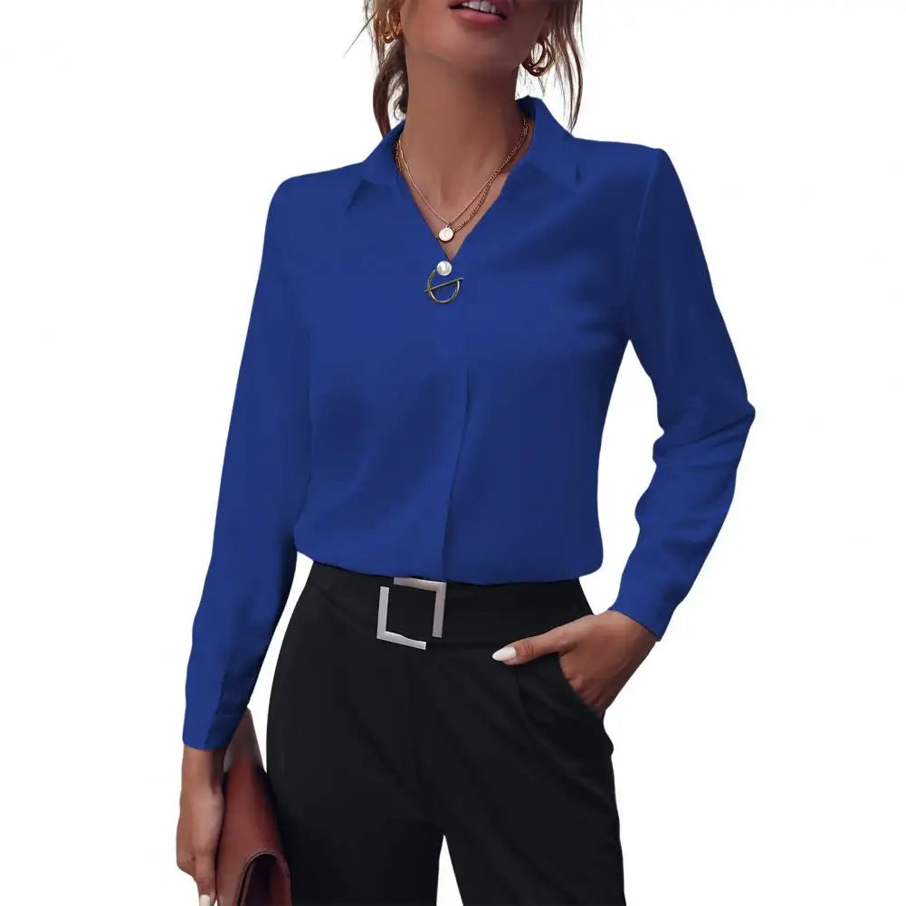 Rovin | Blouse with Elegant Neckline