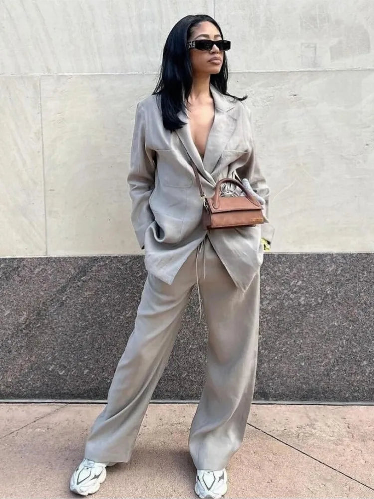 Mila | Two-Piece Suit Women's Relaxed Fit