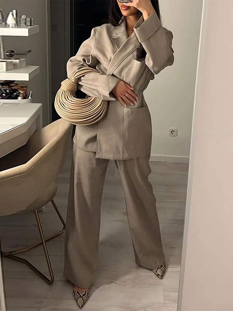 Mila | Two-Piece Suit Women's Relaxed Fit