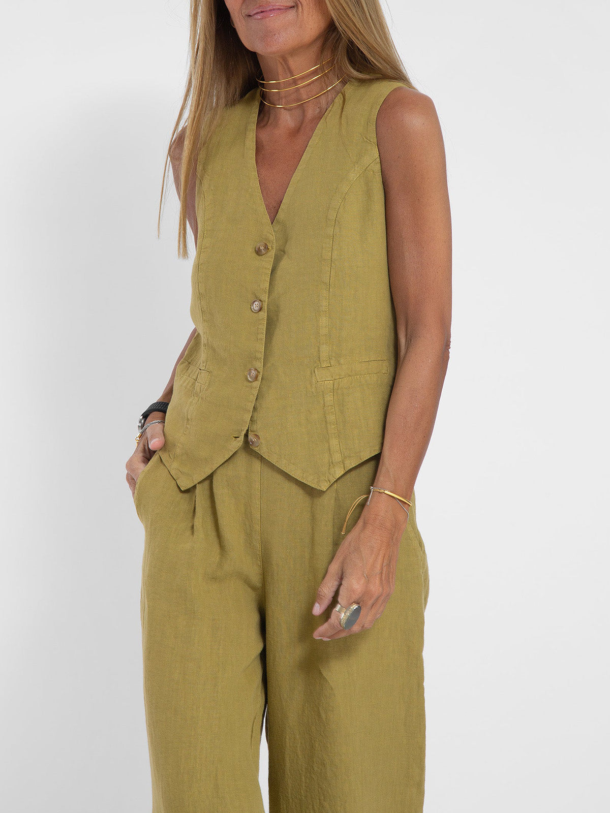 Jinthe | Suit Set with Wide Trousers and Fitted Vest
